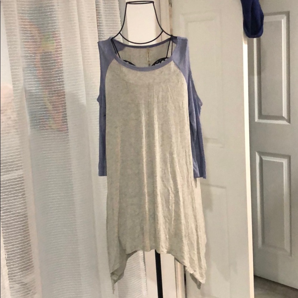 Tunic cold shoulder tee shirt